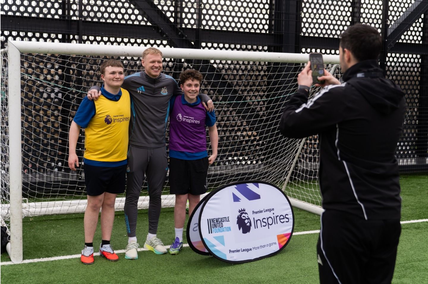 Aaron Ramsdale joins Premier League Inspires session with Newcastle ...